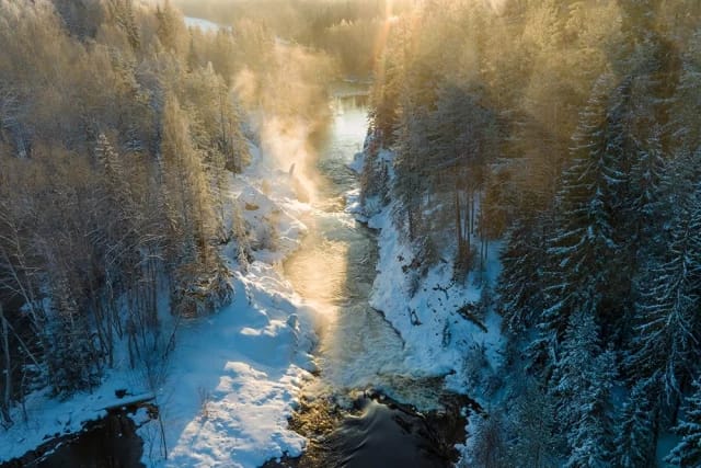 ТАСС: россиян ждет самая короткая рабочая зима более чем за 20 лет