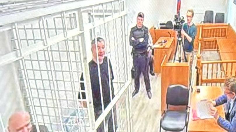 В Санкт-Петербурге осудили поджигателей релейного шкафа в Карелии