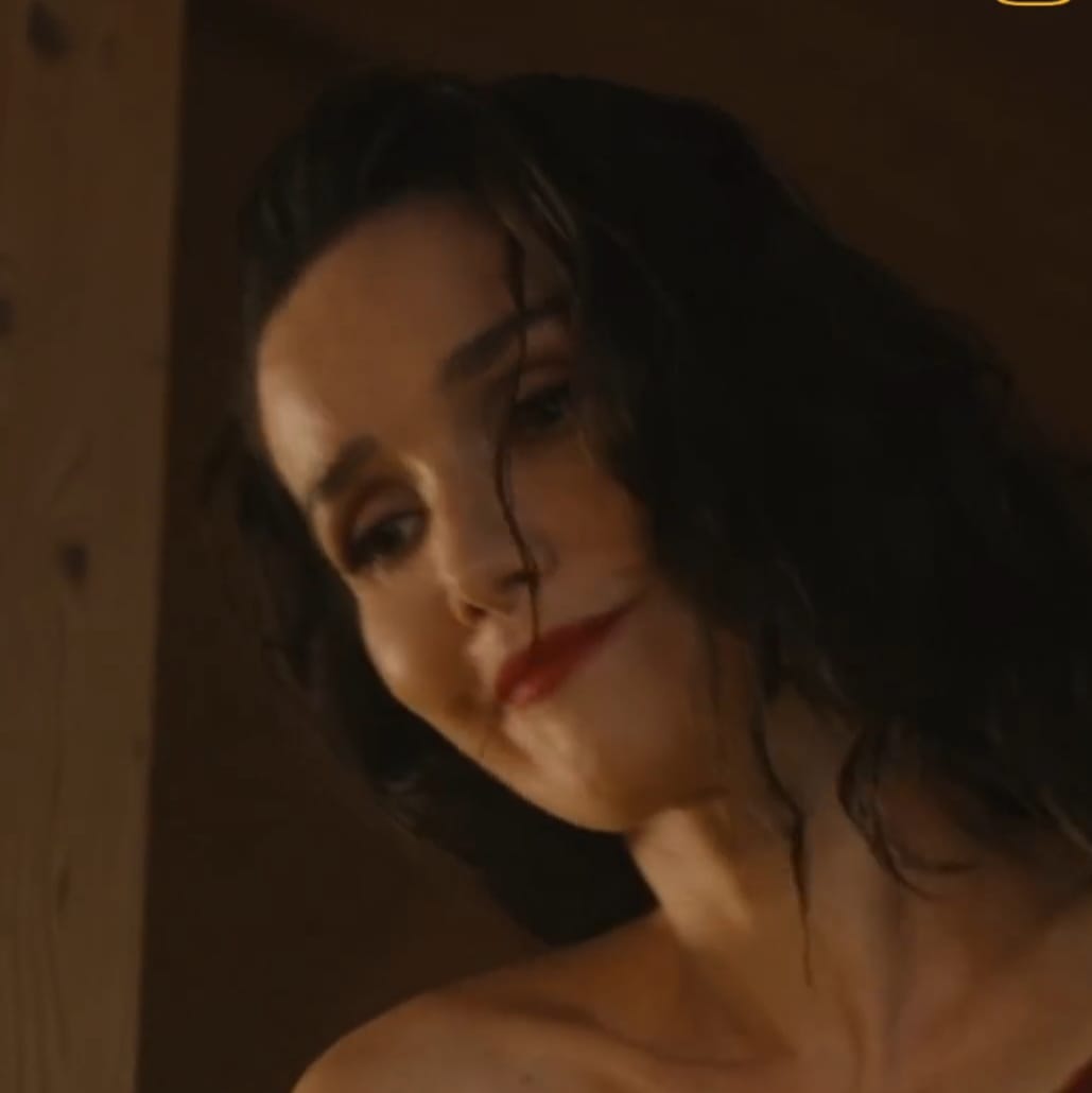 Наталия Орейро: я привезла с собой много шунгита — это такие защитные камни в Карелии