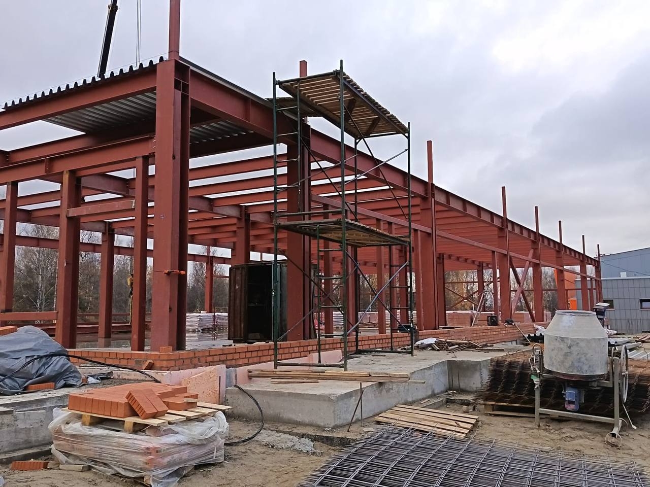 Второй этап строительства спорткомплекса «Луми» продолжают в Петрозаводске
