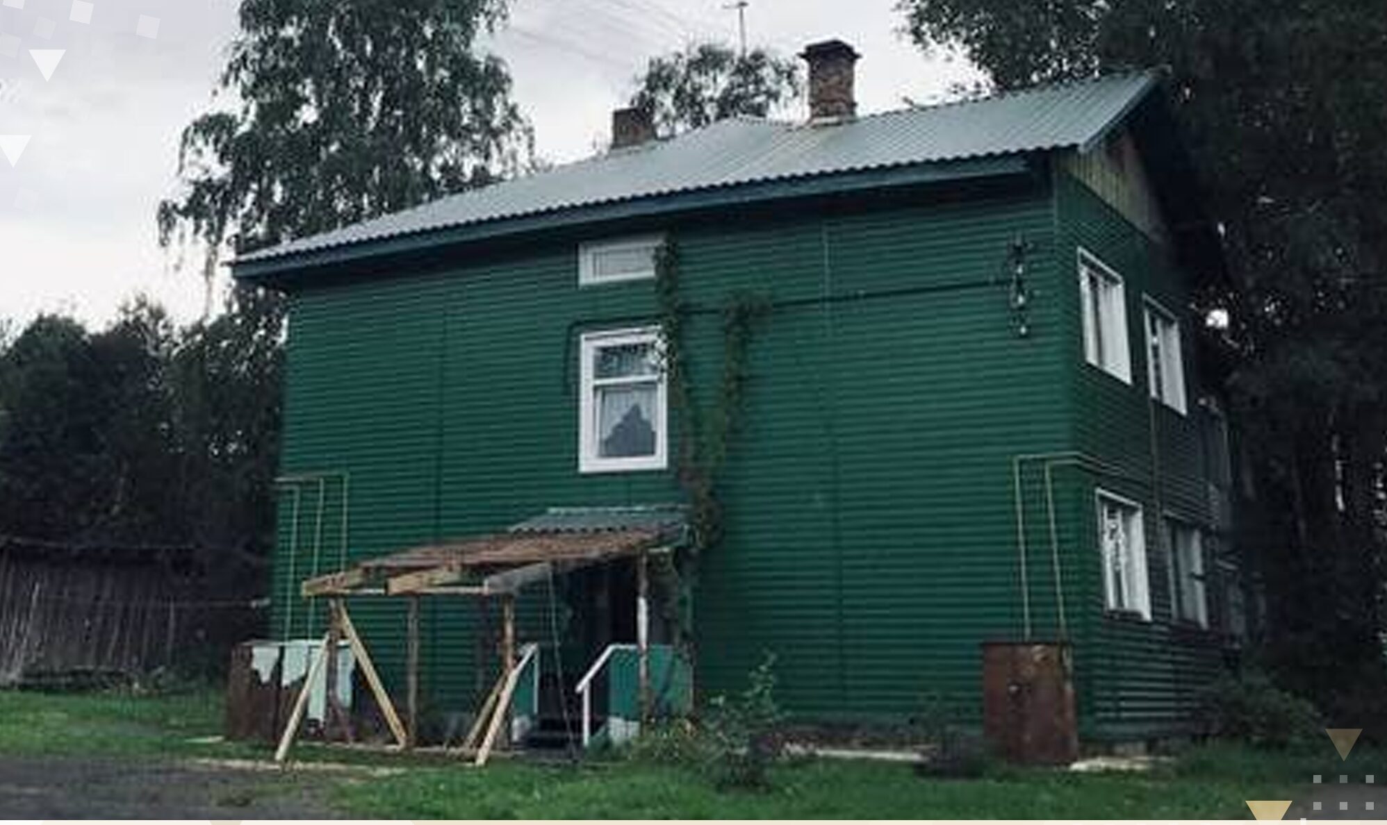 А дом и ныне там: жильцы 95-летней аварийной \