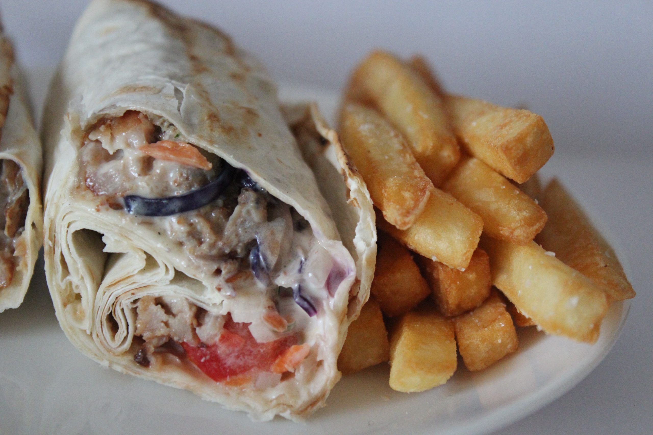 В Карелии уничтожили около 57 килограммов арестованных в общепите опасных продуктов