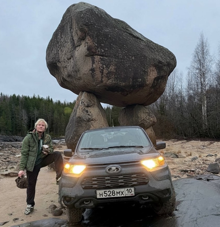 Карельский исследователь ищет следы Гипербореи у озера Суавъярви