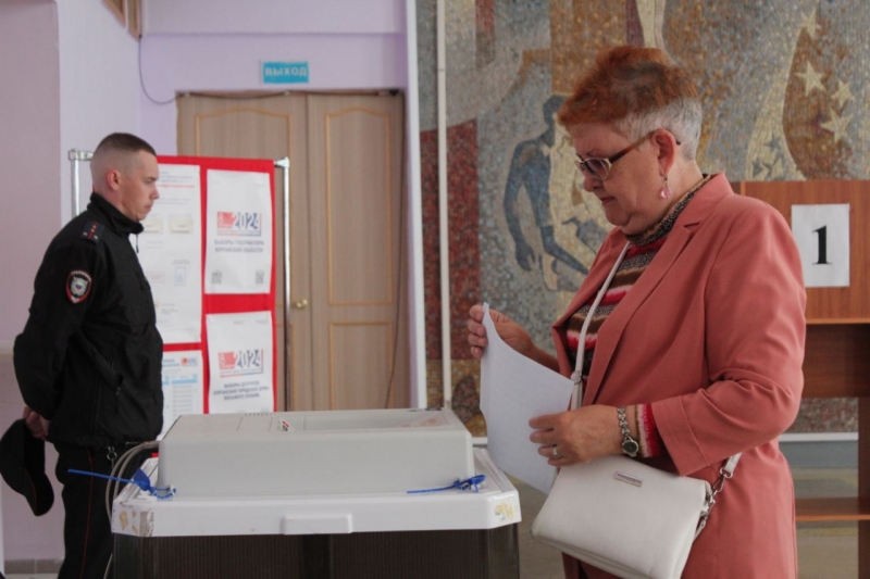 Политолог рассказал, какие категории людей партии рассматривают как кандидатов на выборах в Госдуму от СЗФО