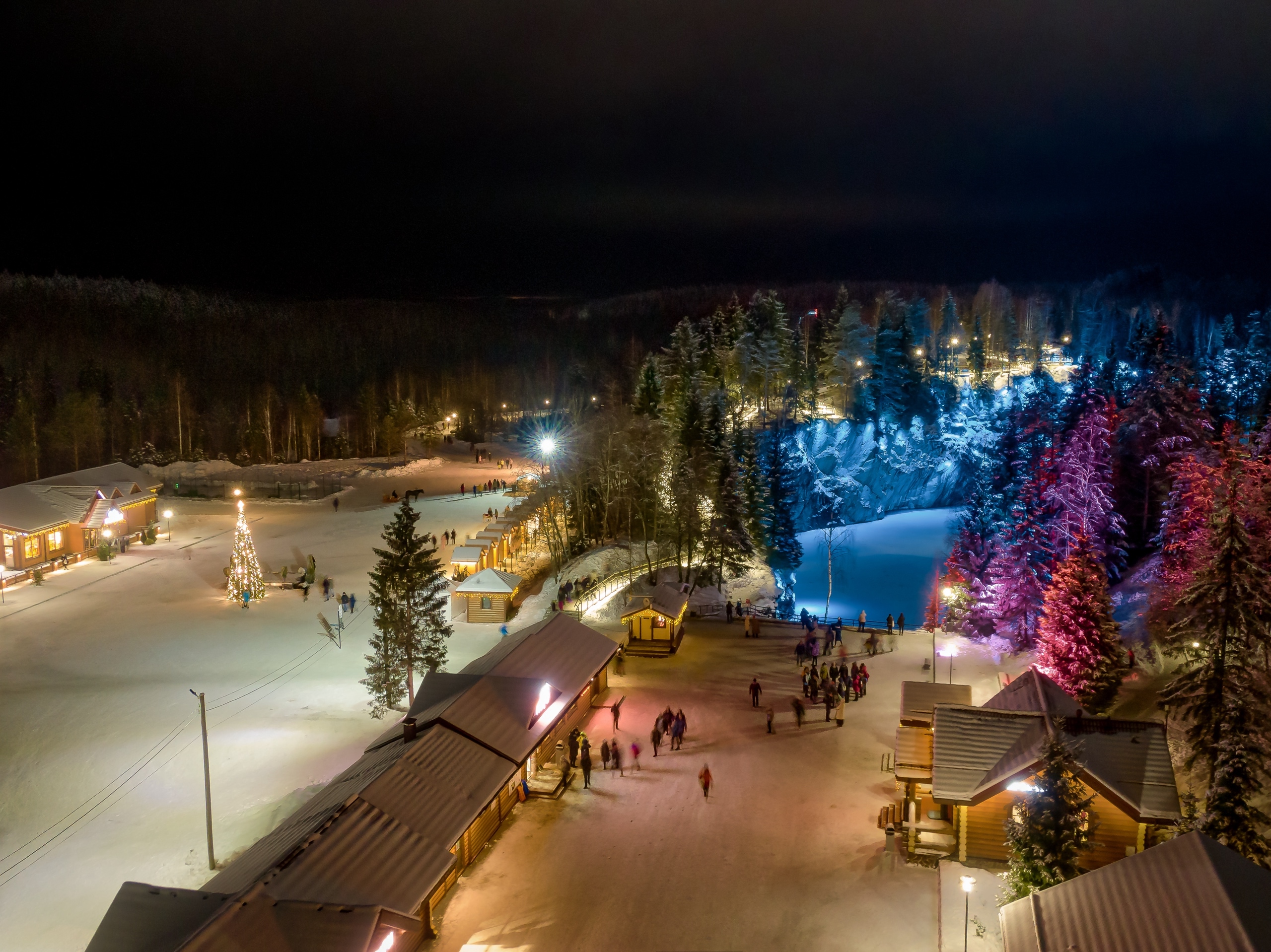 Парк Рускеала засиял сотнями огней с 1 ноября