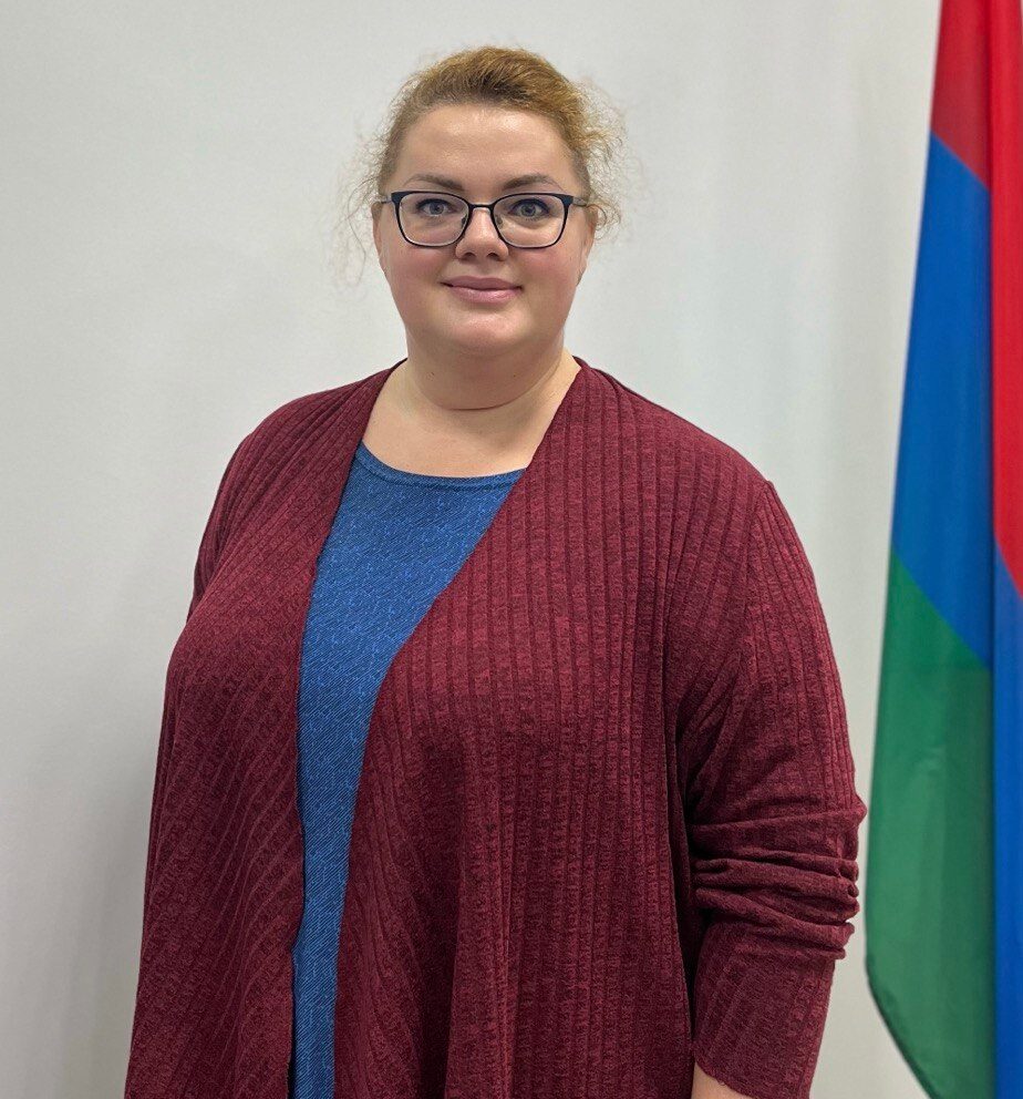 Утратившего доверие главу Суоярвского округа сменила Олеся Хлопкина