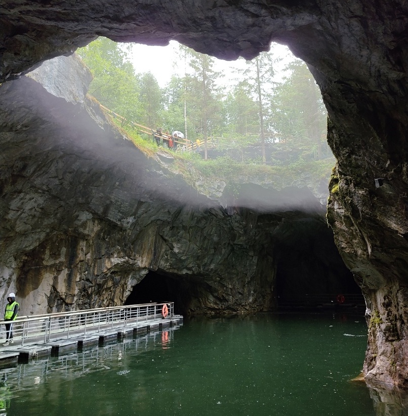 Пещерный туризм: в Карелии назвали лучшую подземную достопримечательность