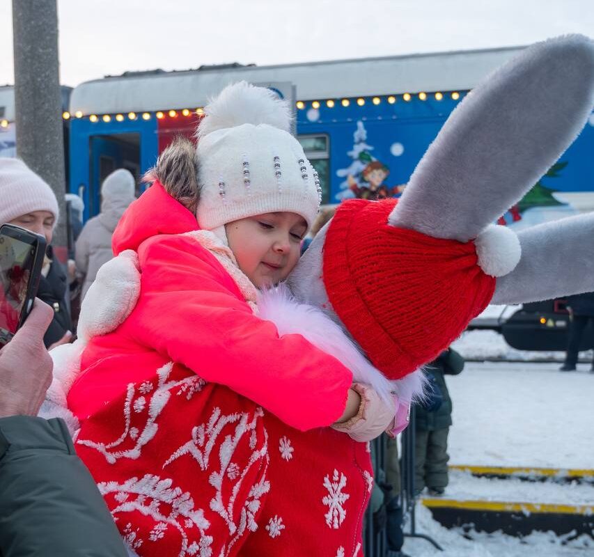 Мошенники продают билеты на поезд Деда Мороза