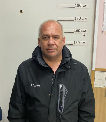 Полиция Петрозаводска разыскивает сбежавшего подозреваемого в тяжком преступлении