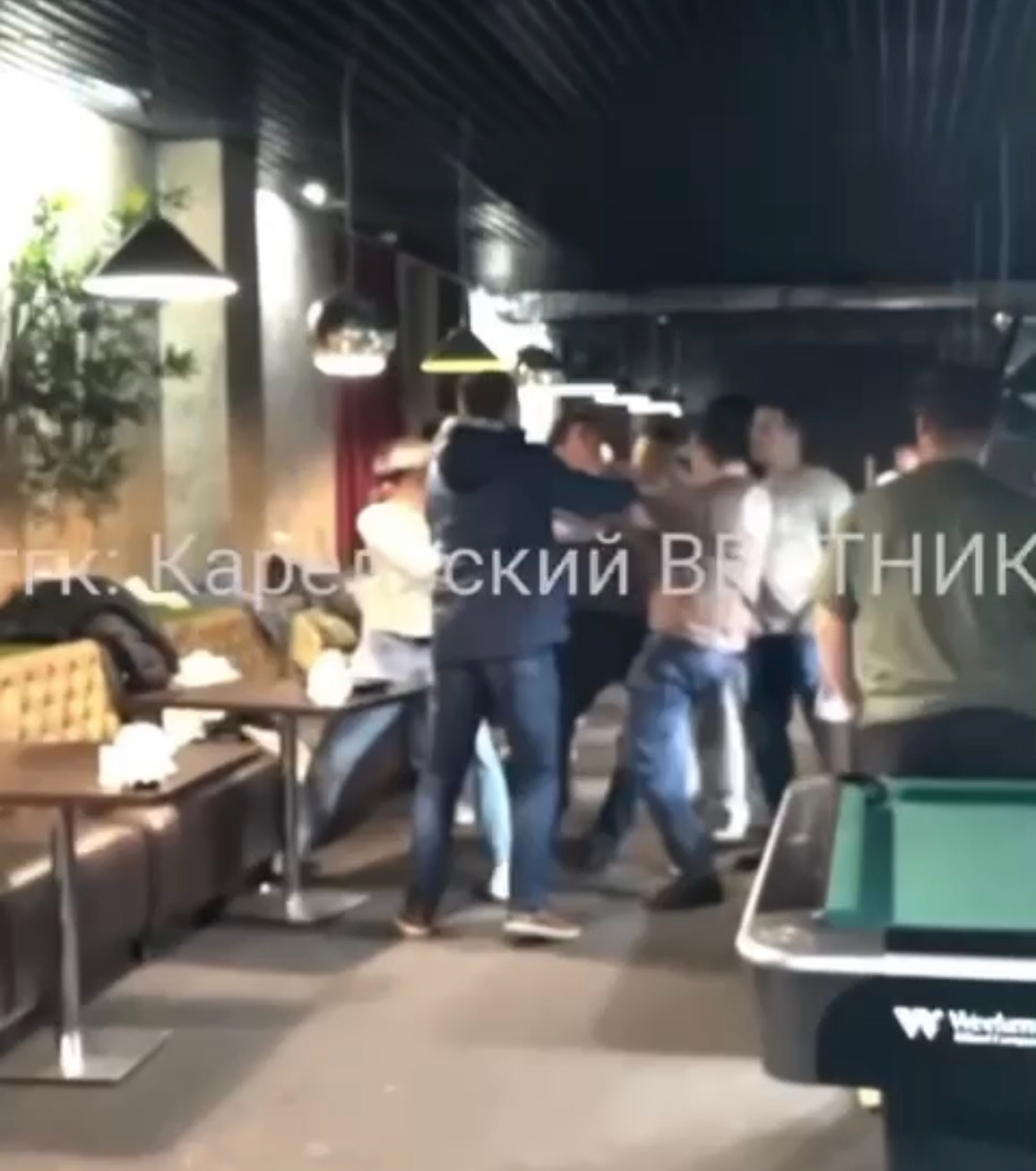 Посетители клуба устроили драку в Петрозаводске