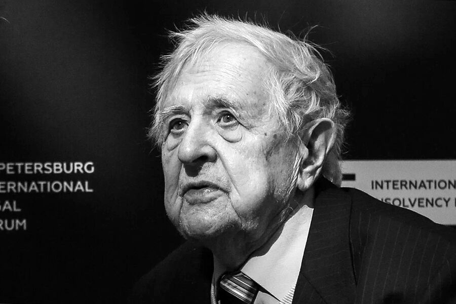 Умер почетный профессор СПбГУ, учивший Путина, Медведева, Бастрыкина