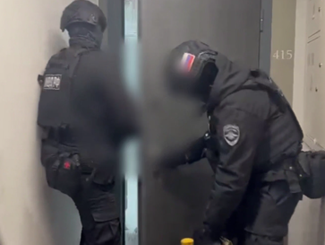 Карельские полицейские задержали в Питере подозреваемых в коммерческом подкупе