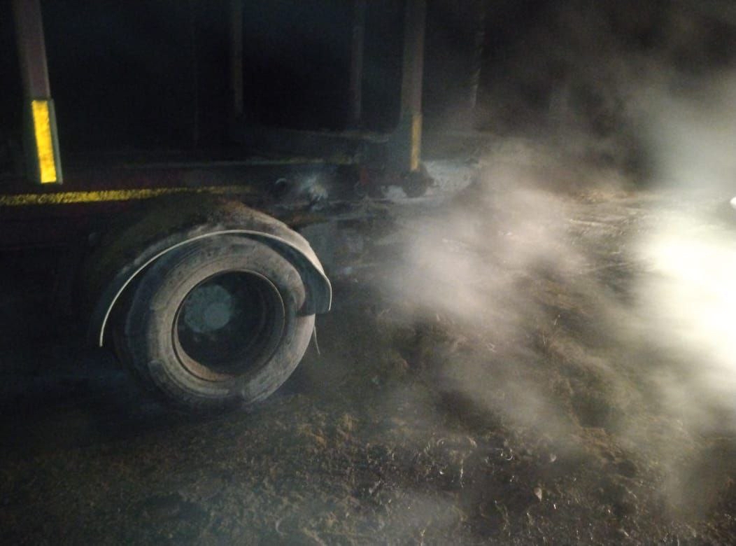 Лесовоз загорелся в Олонецком районе