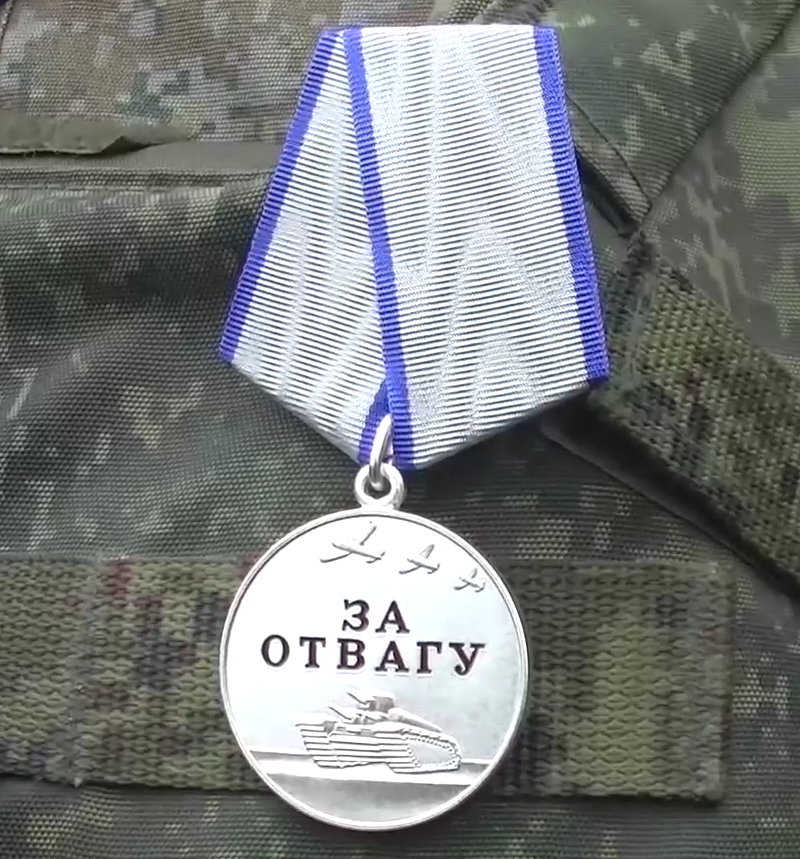 Сотрудник Росгвардии из Карелии награждён за мужество в зоне СВО