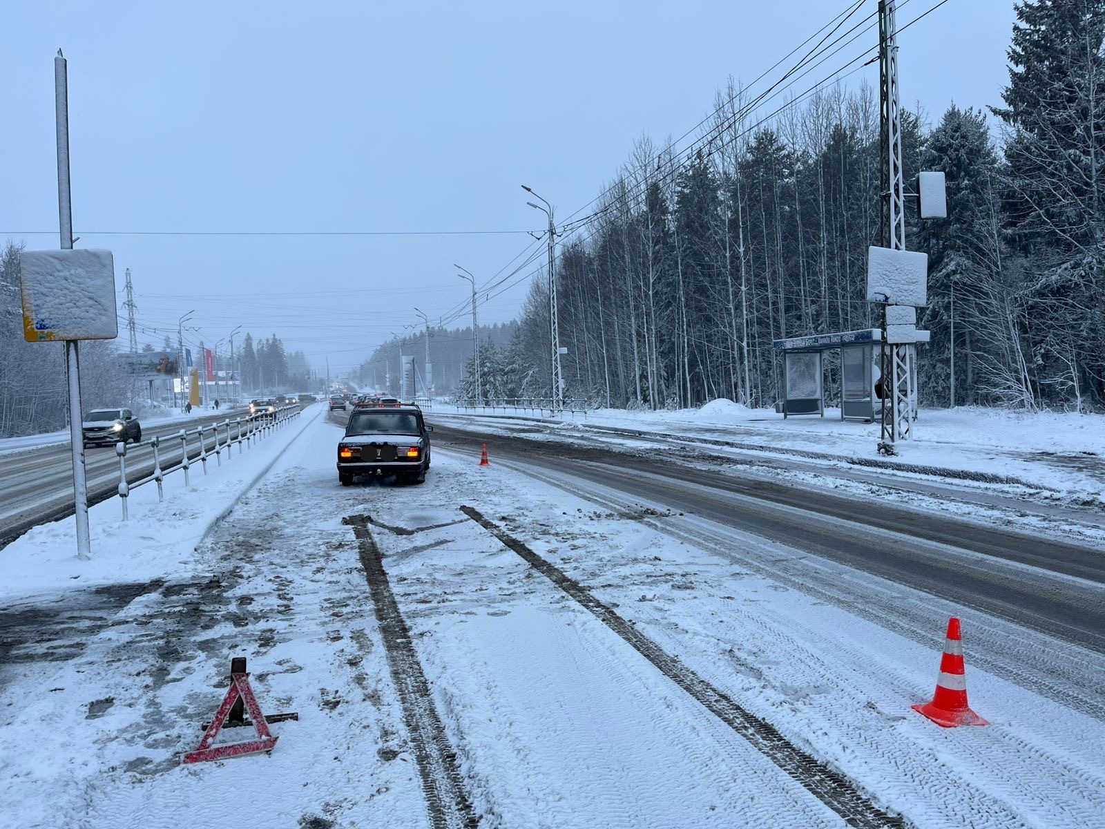 Еще одну пенсионерку госпитализировали с места ДТП: пожилой водитель не пропустил пешехода на «зебре» в Петрозаводске