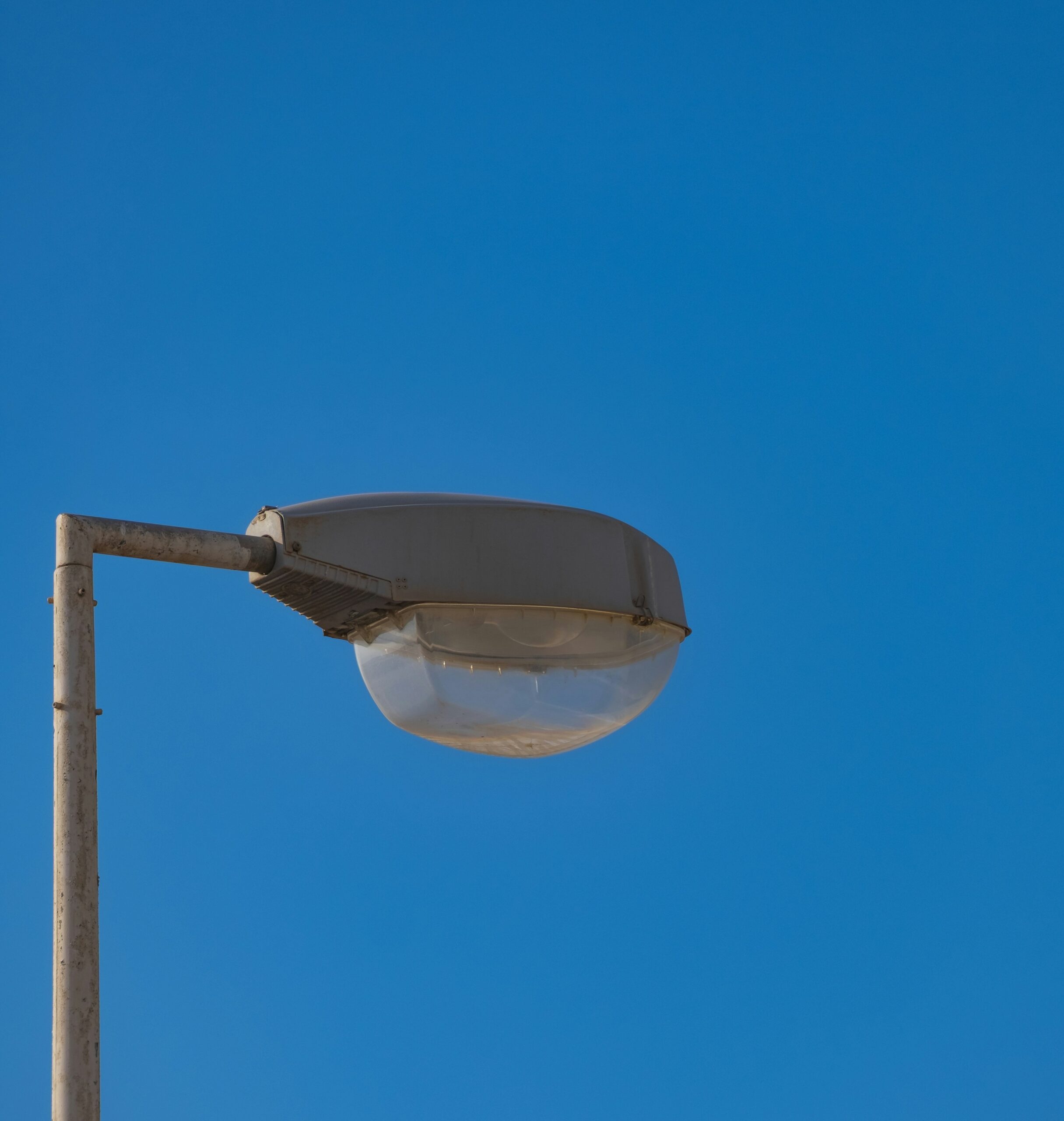 Прокуратуре пришлось вмешаться, чтобы в Муезерском районе установили уличные фонари