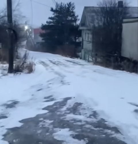 Мусоровозы не могут добраться до карельских поселков