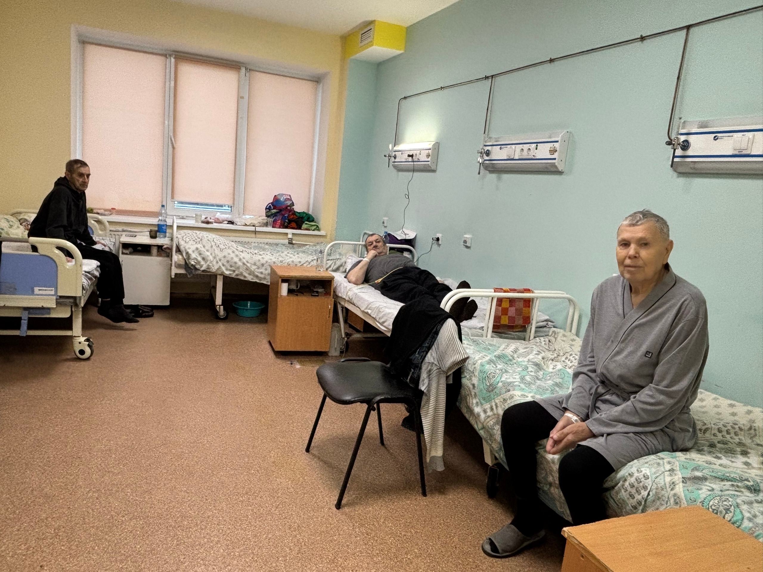 Тотальную проверку провели в палатах Республиканской больницы скорой помощи