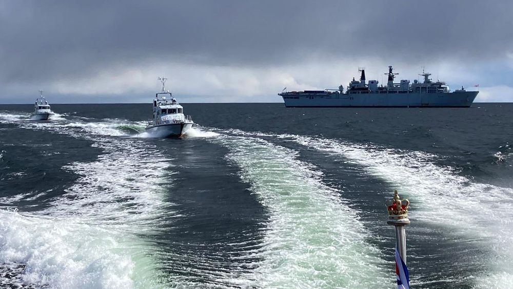 Береговая охрана Финляндии задержала и обыскала судно из-за обрыва кабеля своей телекомпании