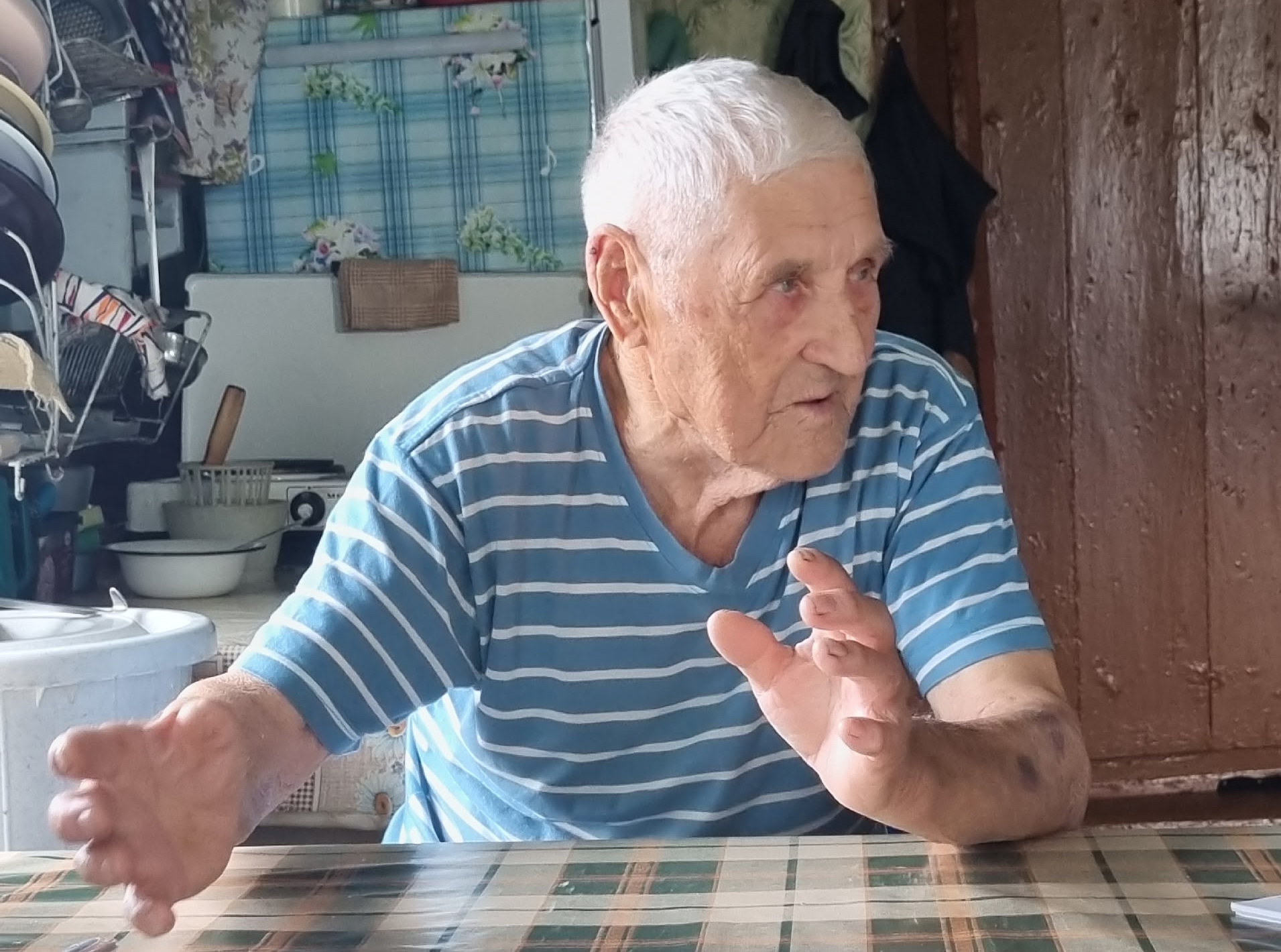 На рыбалку в Кижи летали на самолете: 98-летний житель Ялгубы поделился своими воспоминаниями
