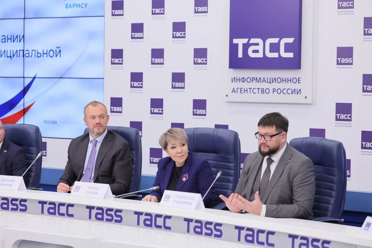 Более 61 тысячи заявок подано на муниципальную премию «Служение»