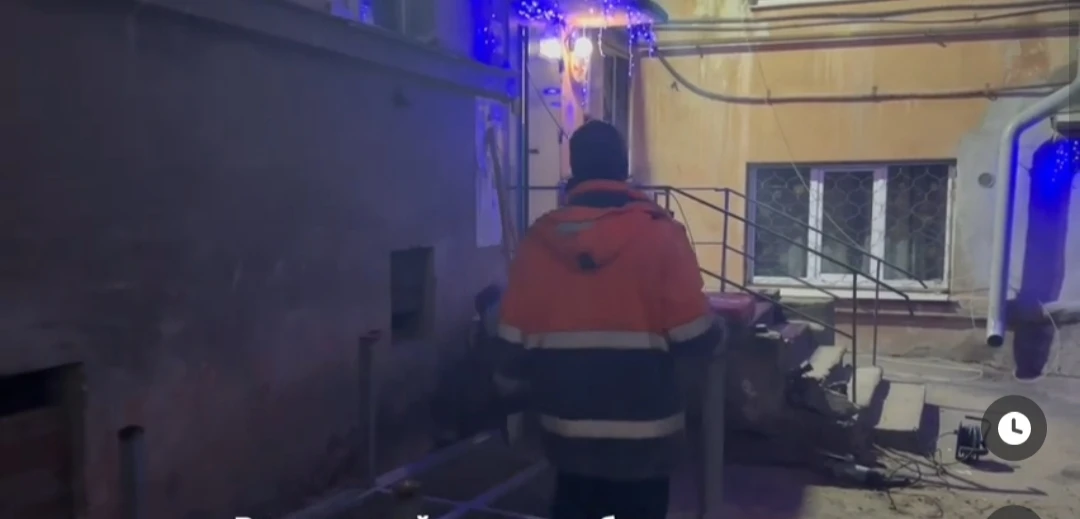 Инна Колыхматова пообещала, что пандус в доме на Гюллинга будет установлен к концу недели