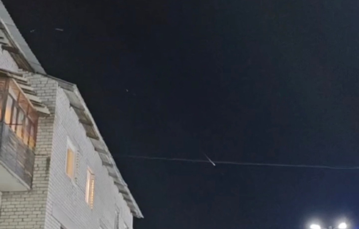 Нечто странное в небе над Костомукшей попало на видео