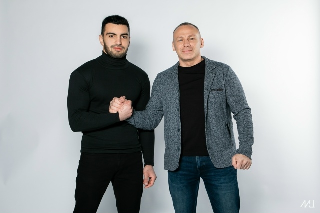 Самбист из ПетрГУ вместе с тренером стали лучшими из лучших на Северо-Западе России