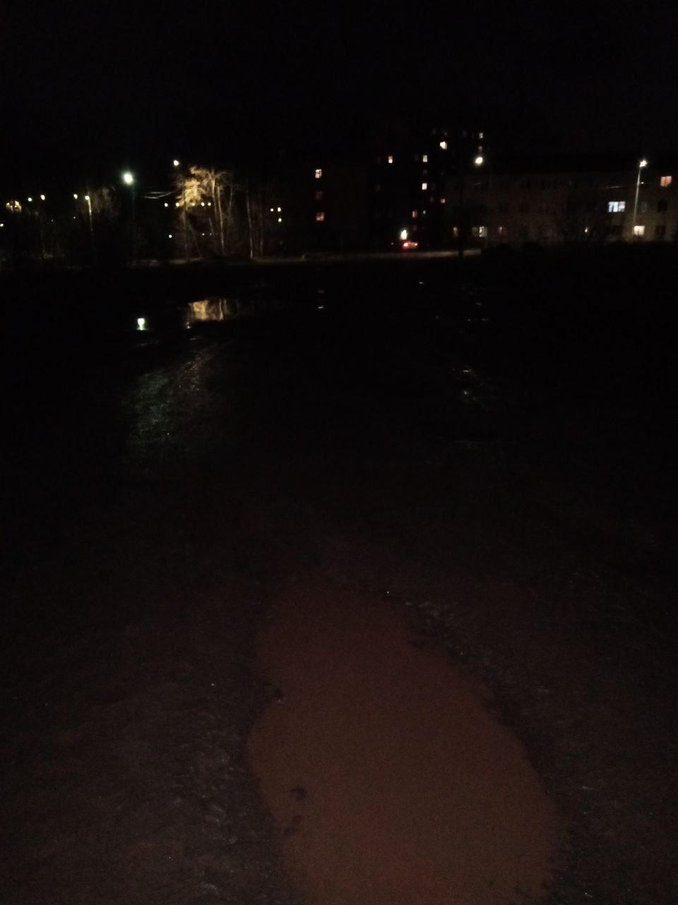 Жители Перевалки в Петрозаводске требуют освещения на опасном участке дороги