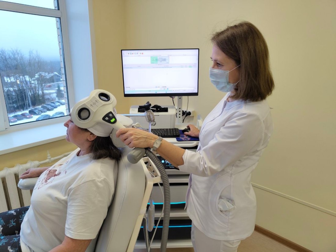 Аппарат для лечения заболеваний мозга приобрели для Республиканской больницы им. В.А. Баранова