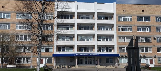 Пострадавшую при пожаре в таунхаусе на Древлянке беременную женщину из реанимации перевели в отделение