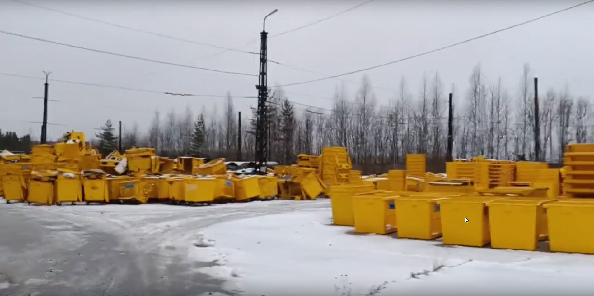 Кладбище желтых контейнеров появилось в Петрозаводске