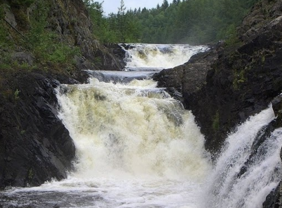Падение с утеса реки Суны: карельская легенда о водопаде Кивач