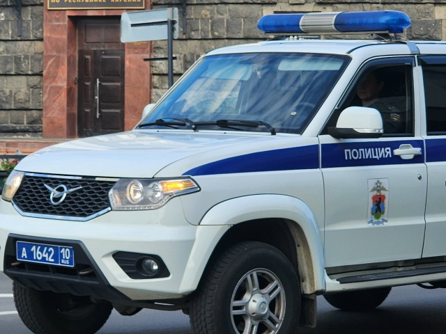 Больше 2 млн рублей положили себе в карман мошенники на обмане жителей трёх районов Карелии