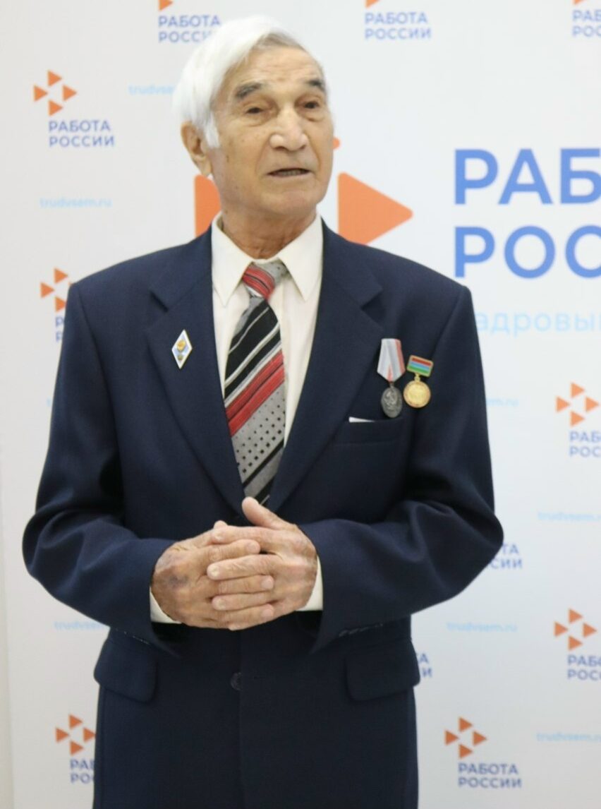 Умер ветеран службы занятости Карелии Илюс Хакимов