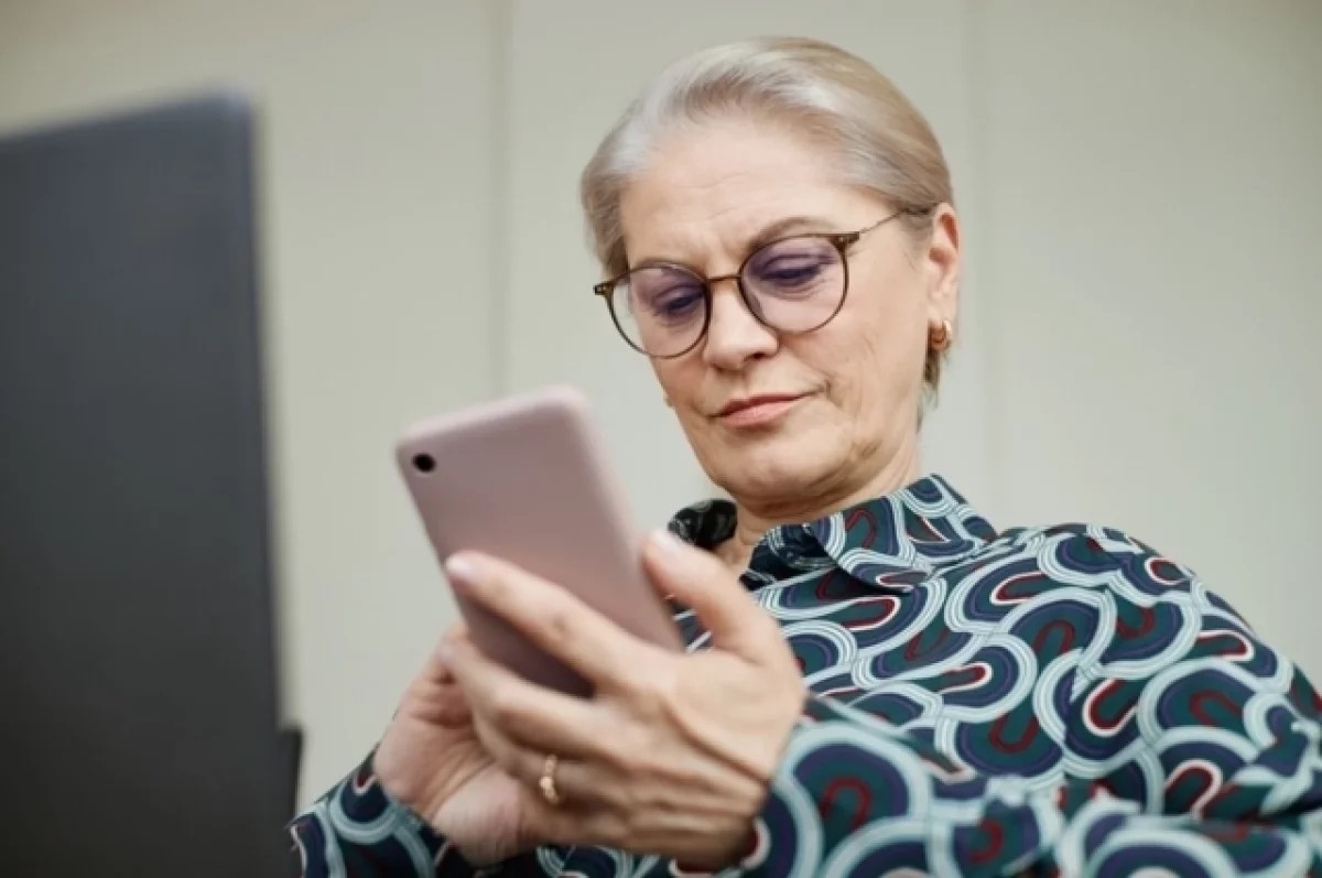 ИИ против человека: большинство россиян хотят слышать в трубке живой голос