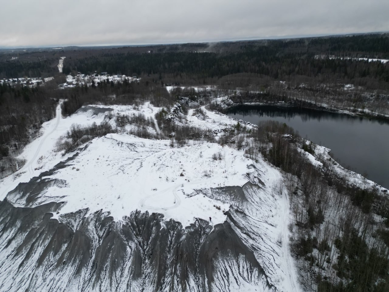 Дикая Рускеала предстала во всей своей морозной красе
