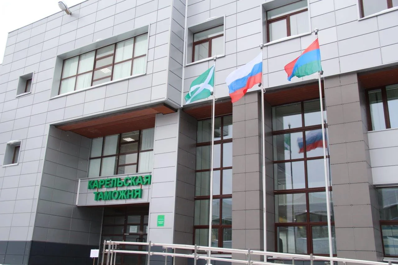 Карельская таможня в 2025 году доначислила 3 миллиарда рублей таможенных платежей