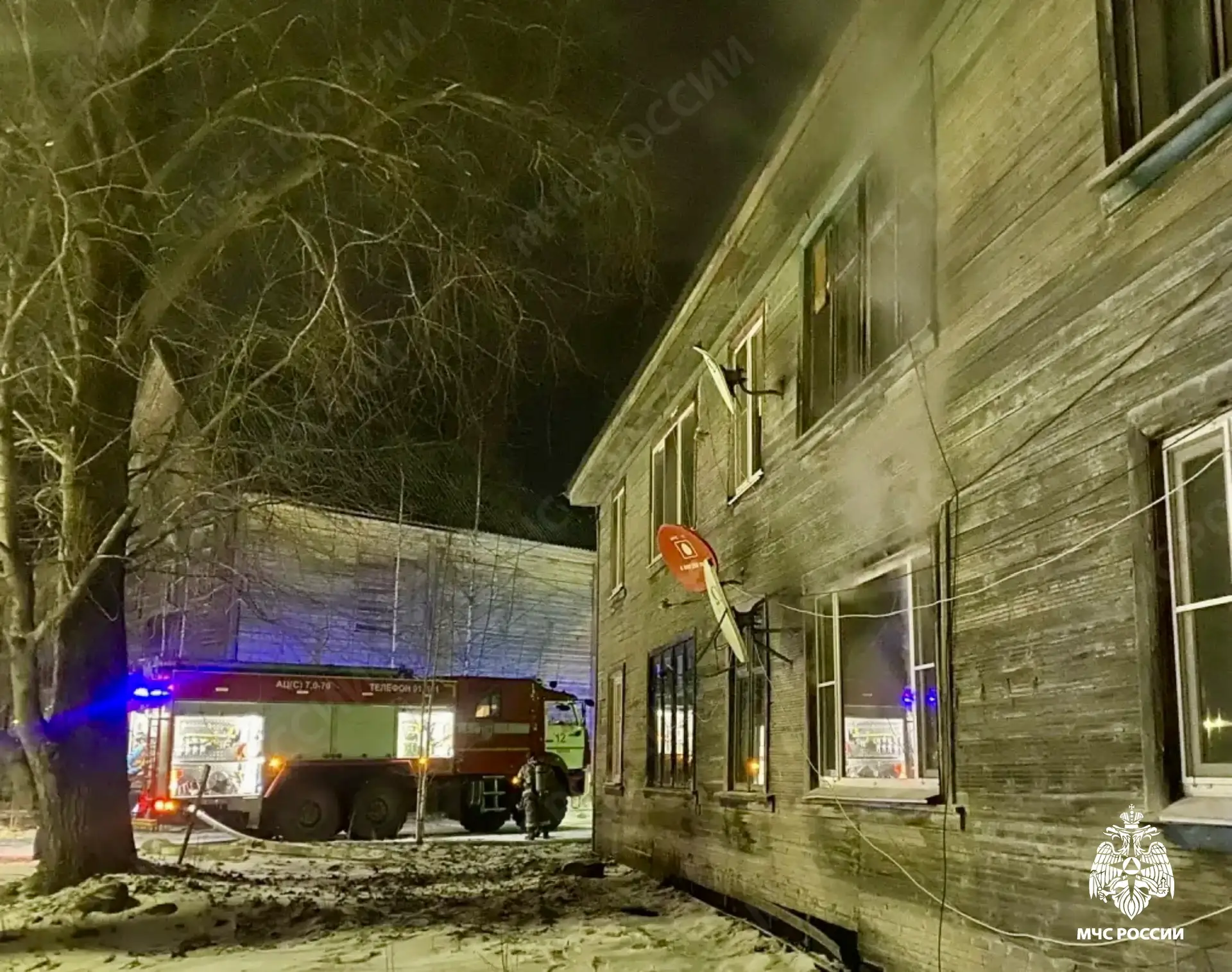 Четырех человек эвакуировали во время пожара в Сегеже