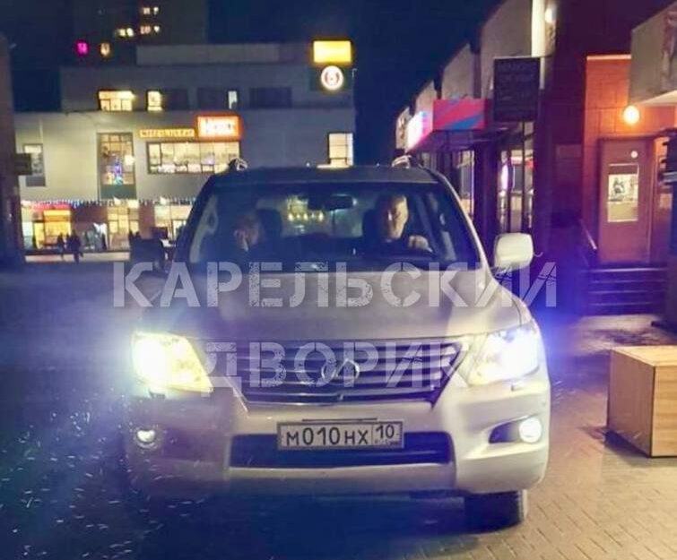 Водитель протаранил пешехода в Петрозаводске и скрылся