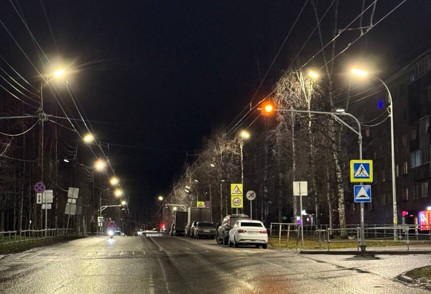 В Петрозаводске смонтировали 23 современных светодиодных светильника
