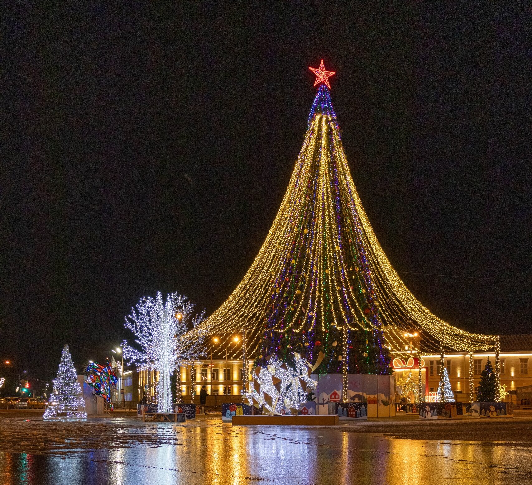Опубликована новогодняя программа мероприятий в Петрозаводске
