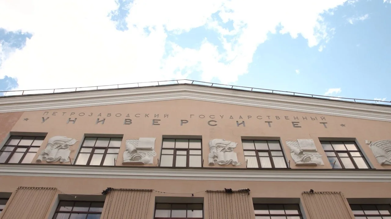 В ПетрГУ ждут абитуриентов на День открытых дверей