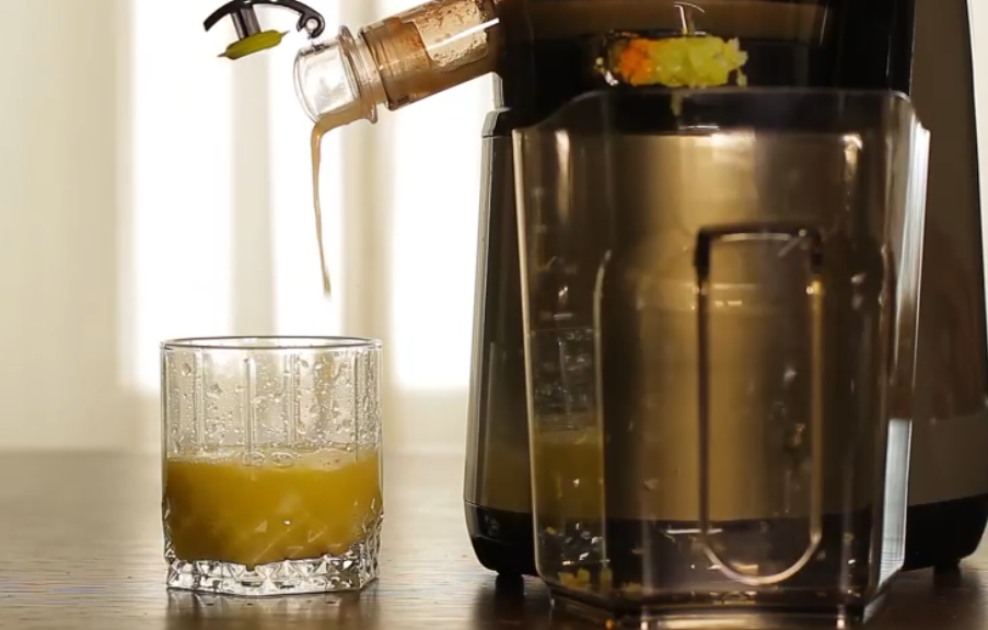 Жительница Карелии продавала соковыжималку в сети и попала в лапы мошенников