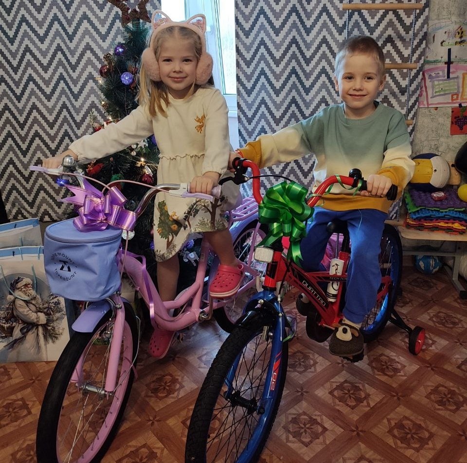 Ёлка Желаний продолжает творить чудеса