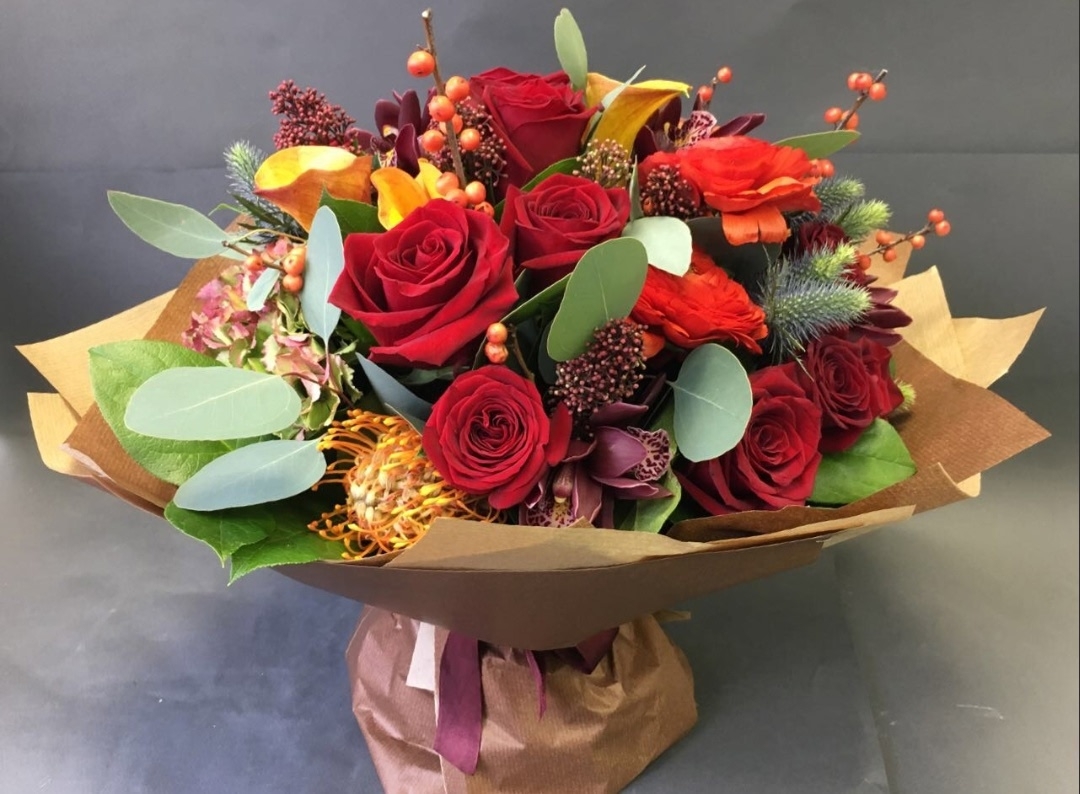 С юбилеем, доктор! Коллеги тепло поздравили патологоанатома с 60-летием