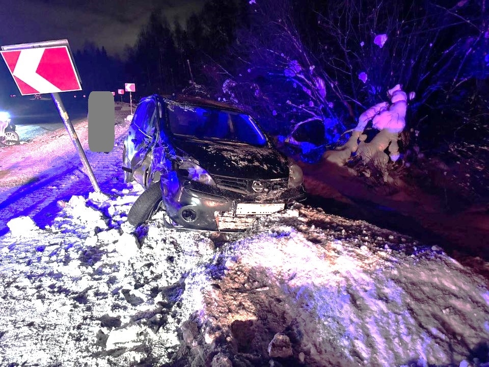 Два автомобиля столкнулись на трассе «Кола» в Прионежском районе