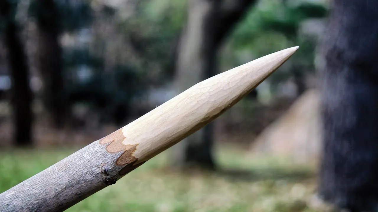 Нечисть в панике: спрос на осиновые колья в России вырос в четыре раза