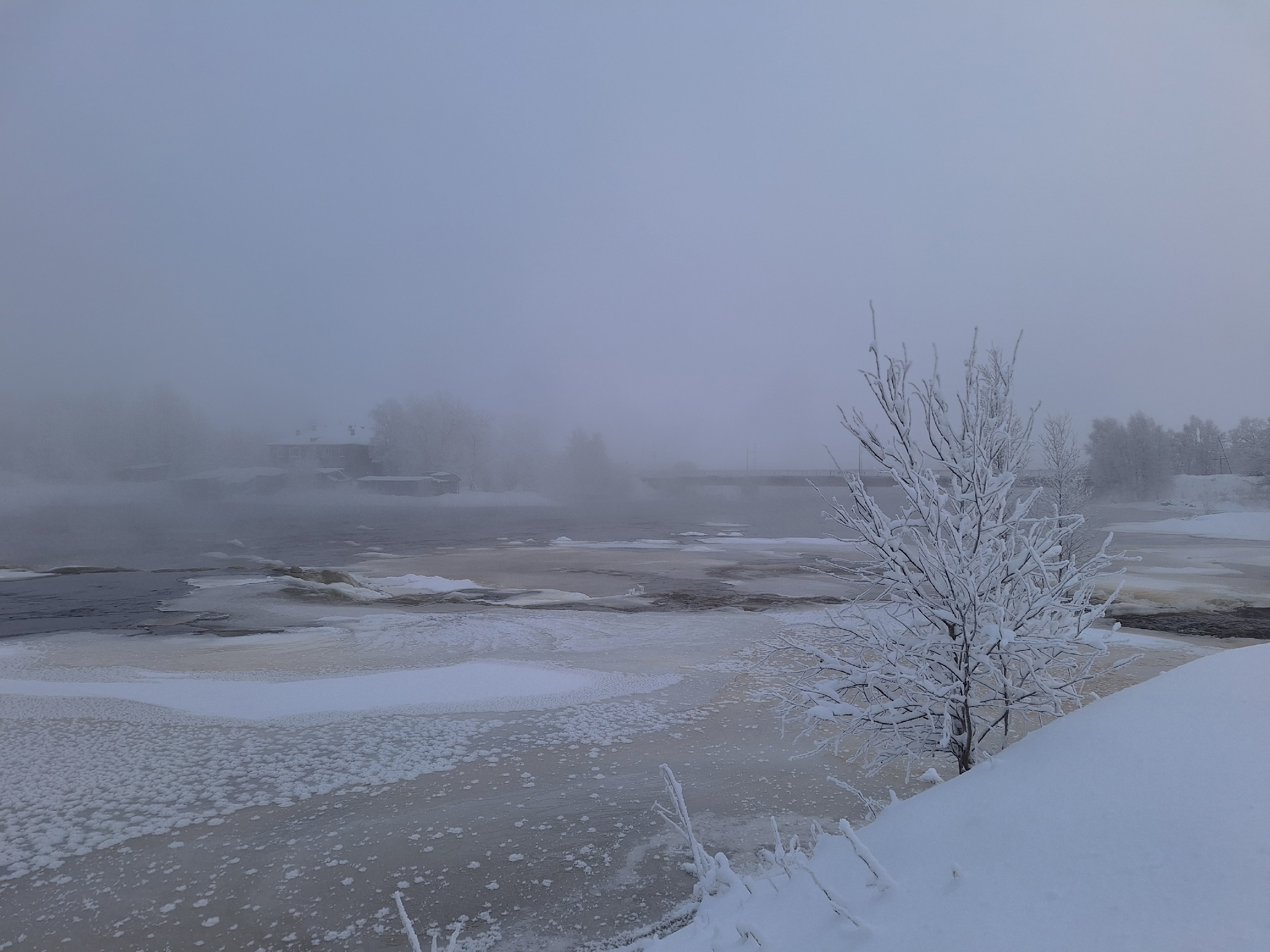 В Беломорске готовятся к взрывным работам для ликвидации ледовых заторов