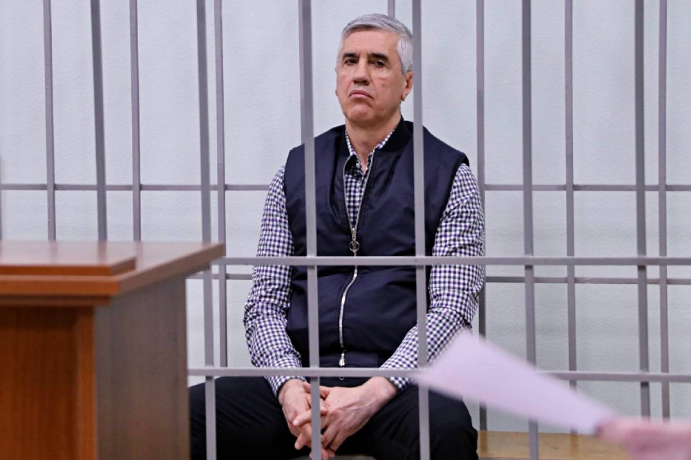 Кассационные жалобы Анатолия Быкова, отбывающему наказание в исправительной колонии № 9 в Карелии, были отклонены высшей инстанцией